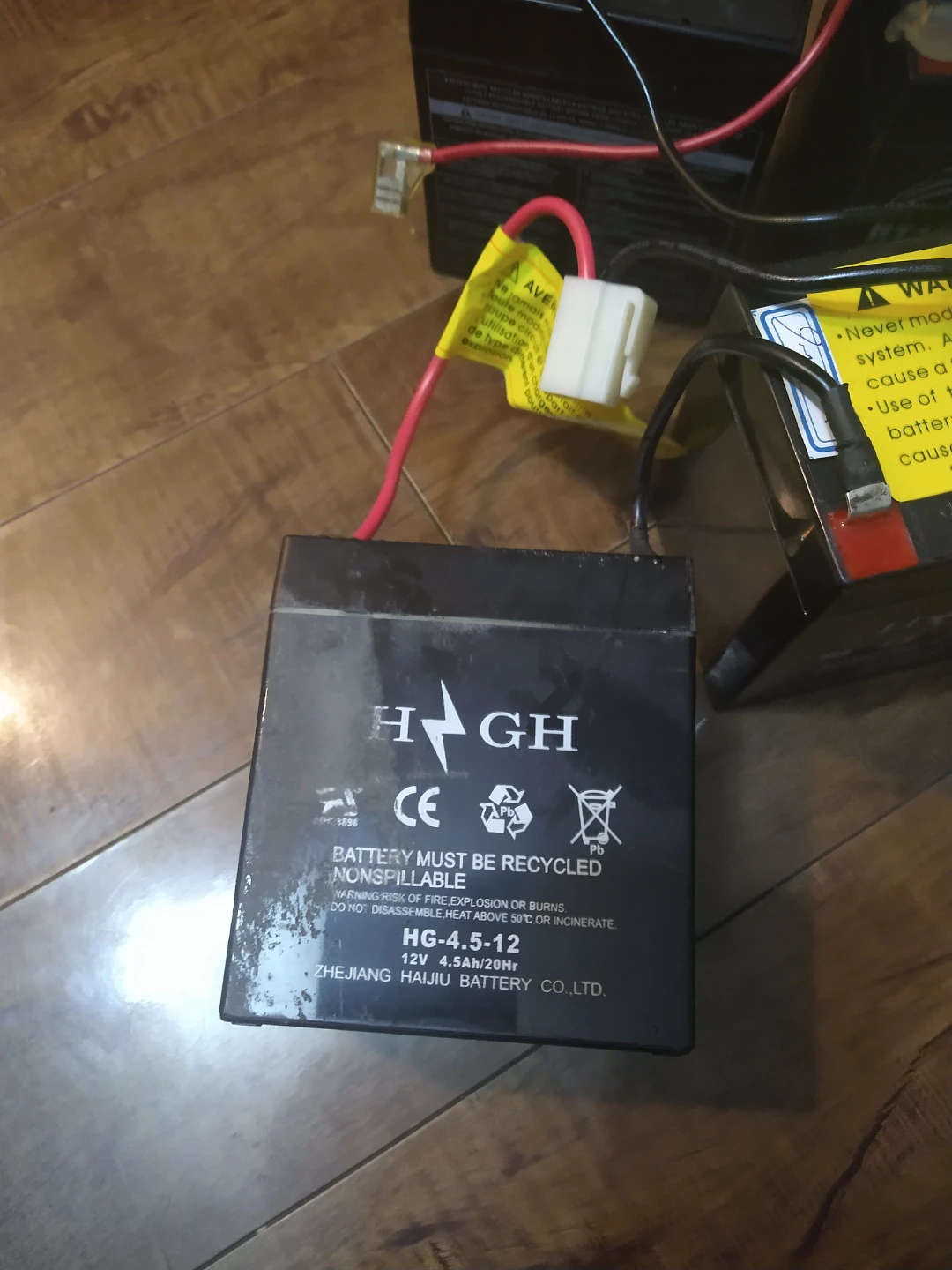 12v Batteries - photo 4