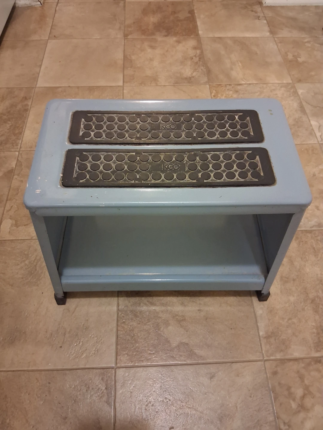 KCO Metal Step Stool