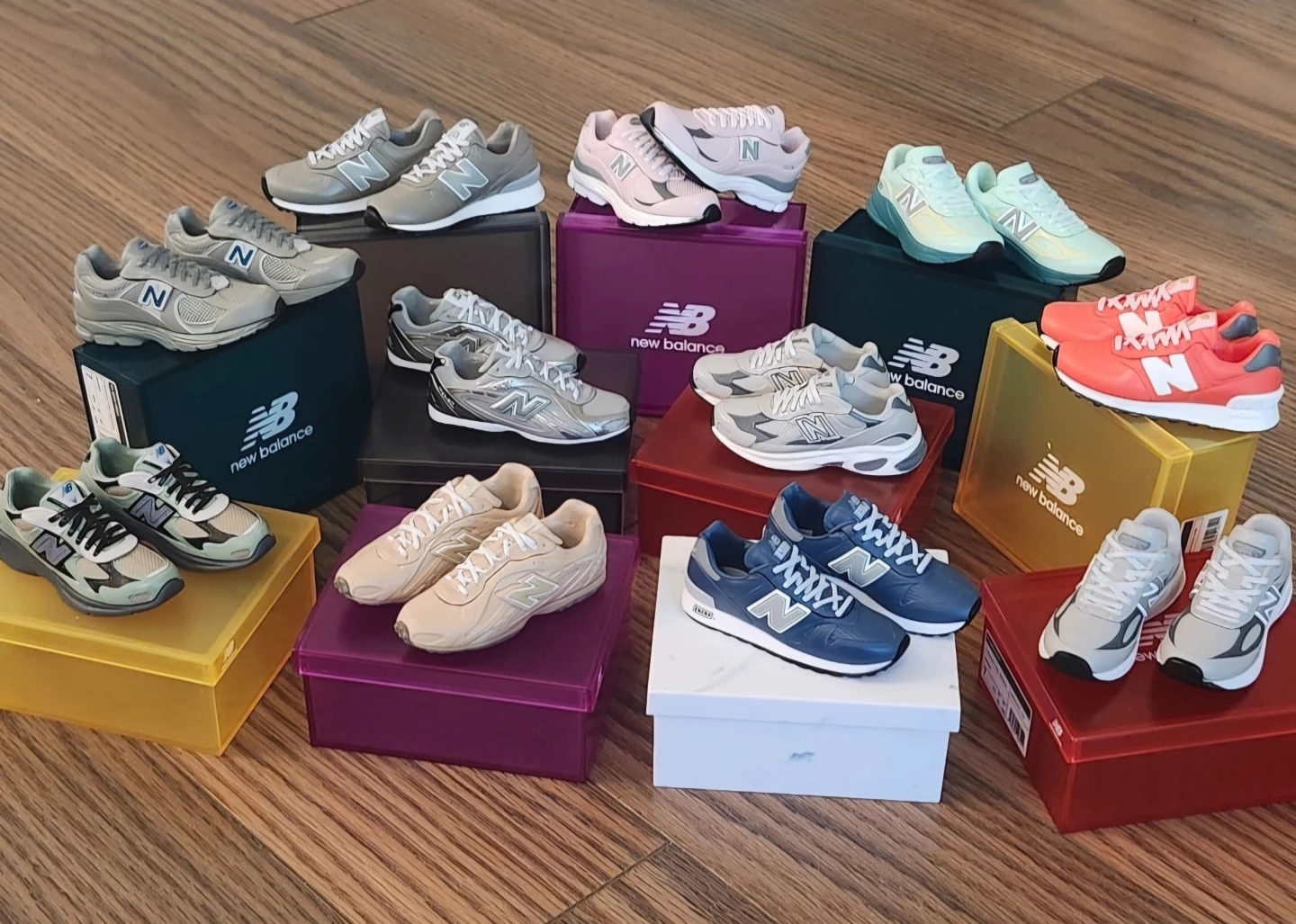 LIMITED EDITION New Balance 7-Eleven Miniature Shoe Model