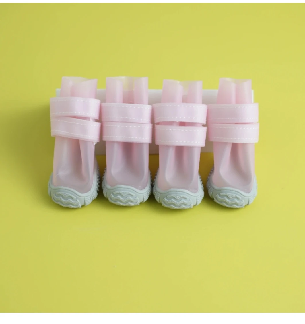 Pink dog rain boots size 5