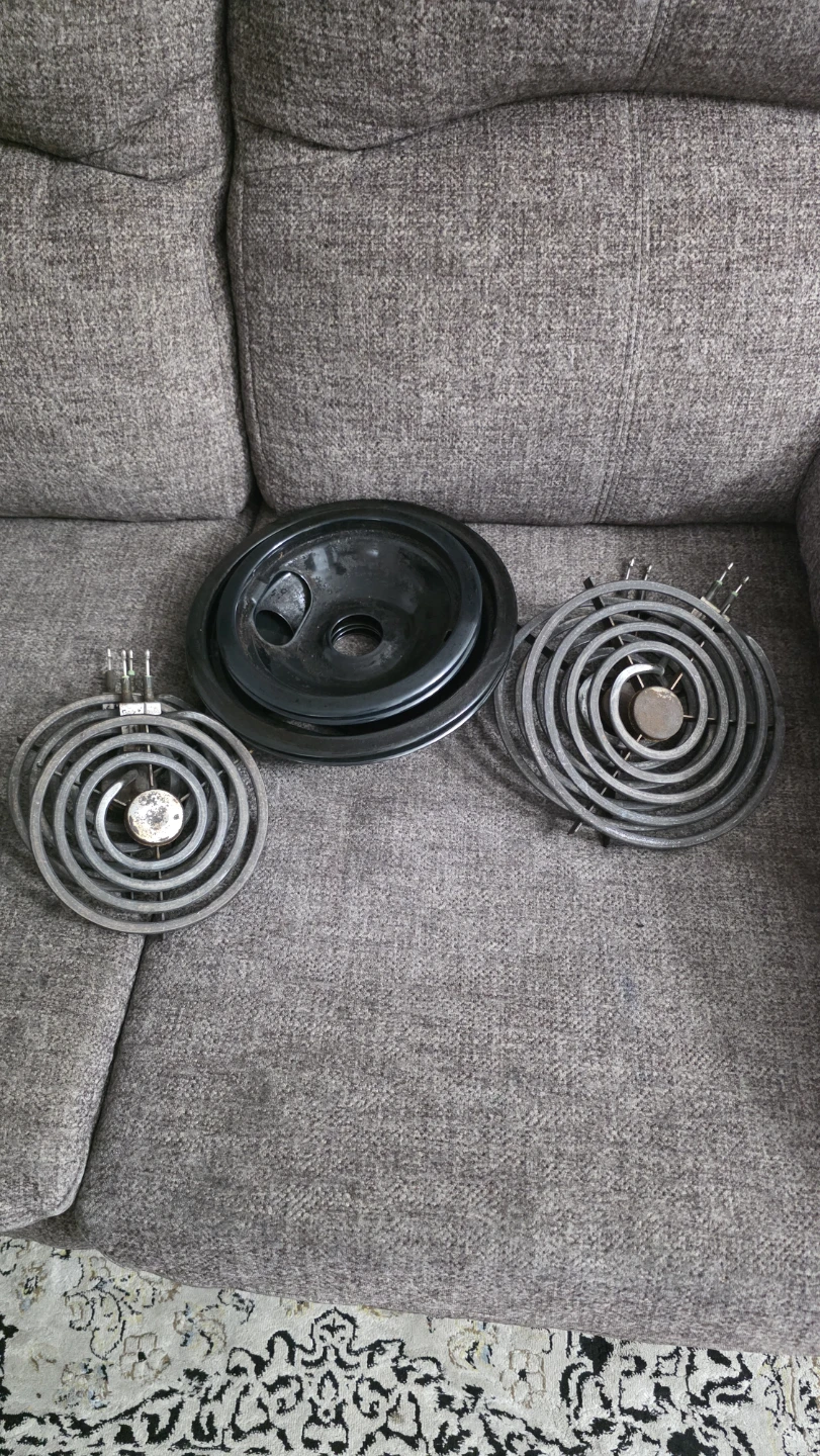 Electric Stove Burner and Drip Pan Set - photo 3