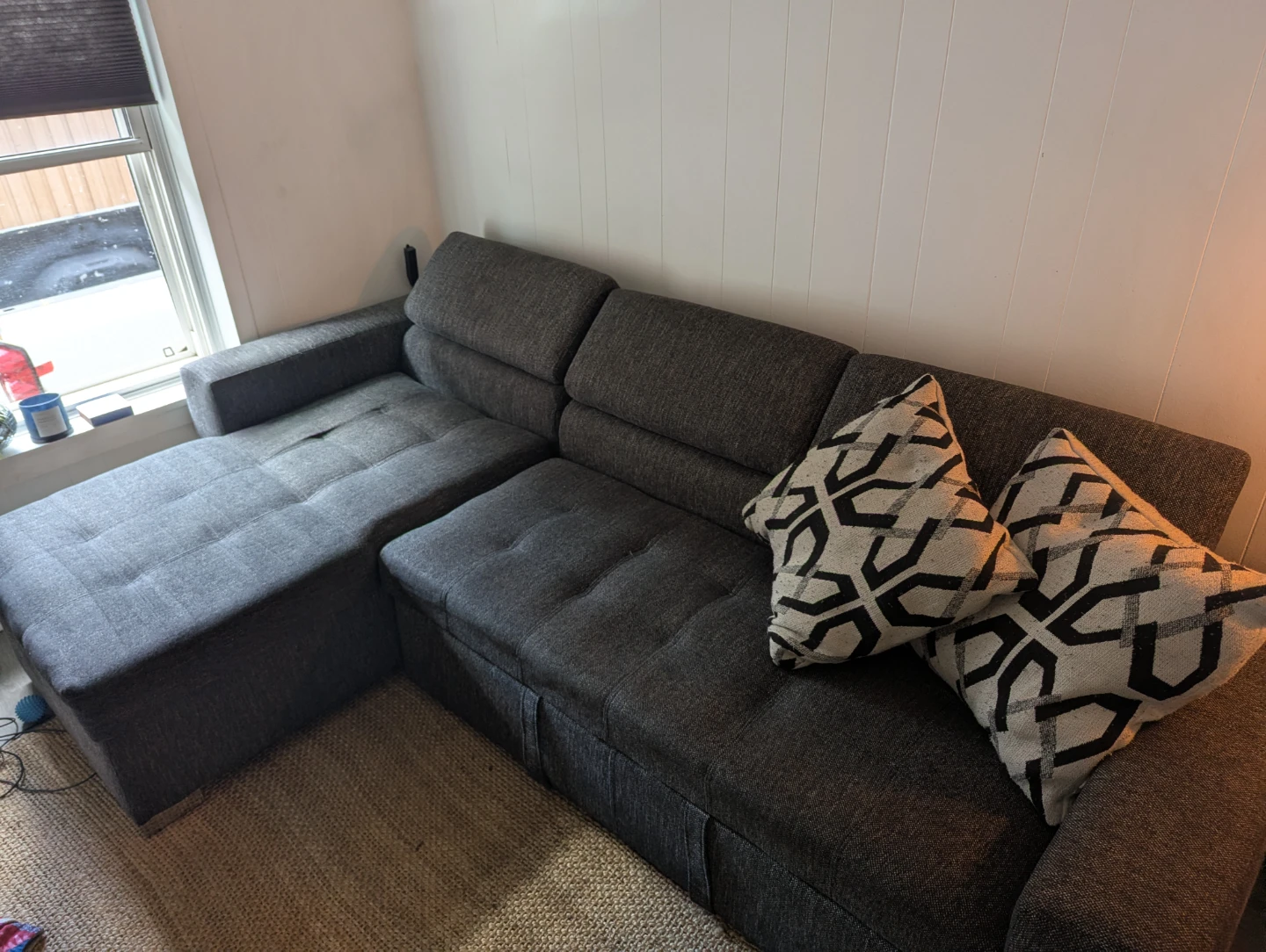 Grey Sectional Pull-out Sofa