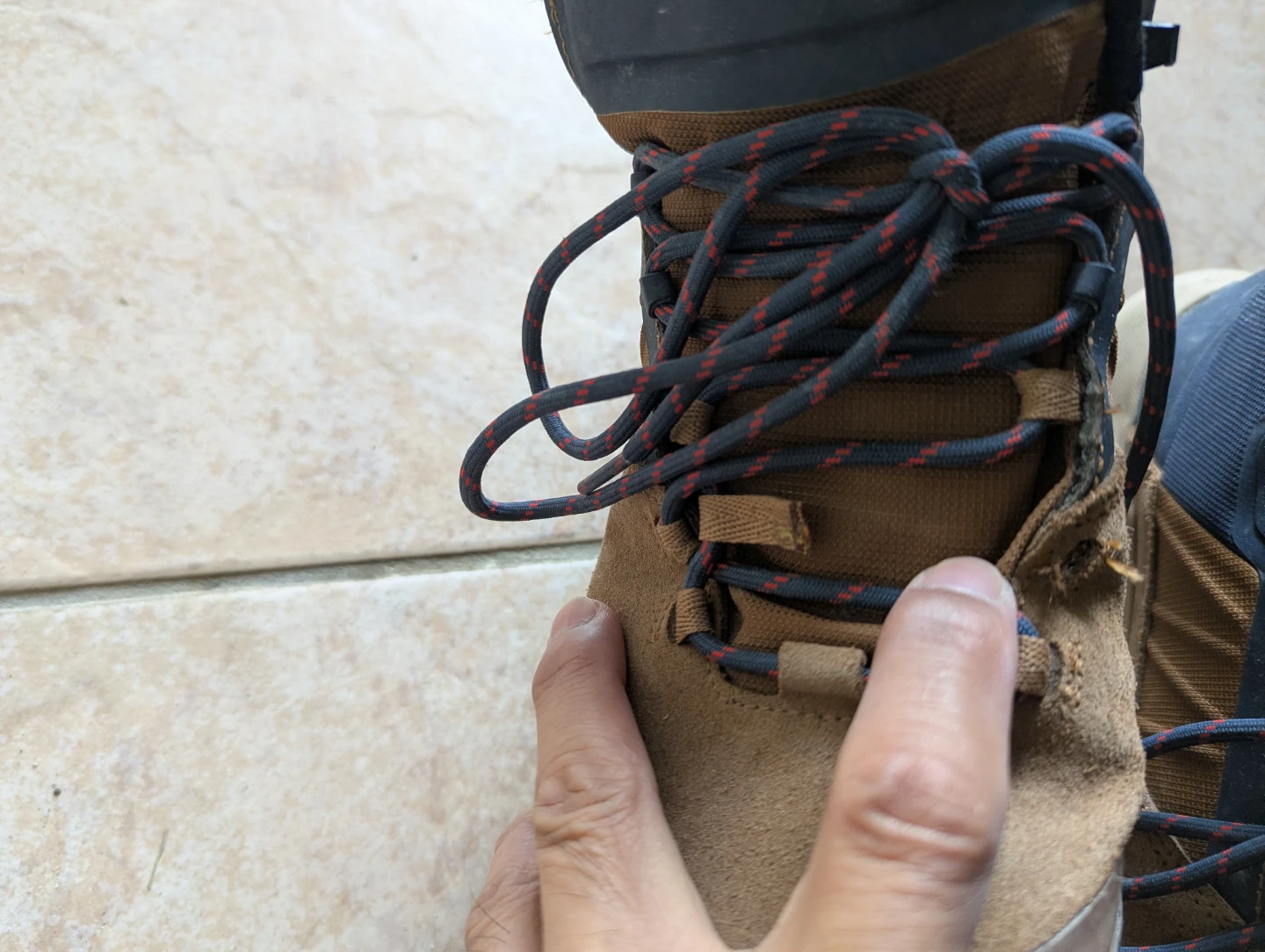 Quechua MH500 Hiking Boots size 9 - photo 3