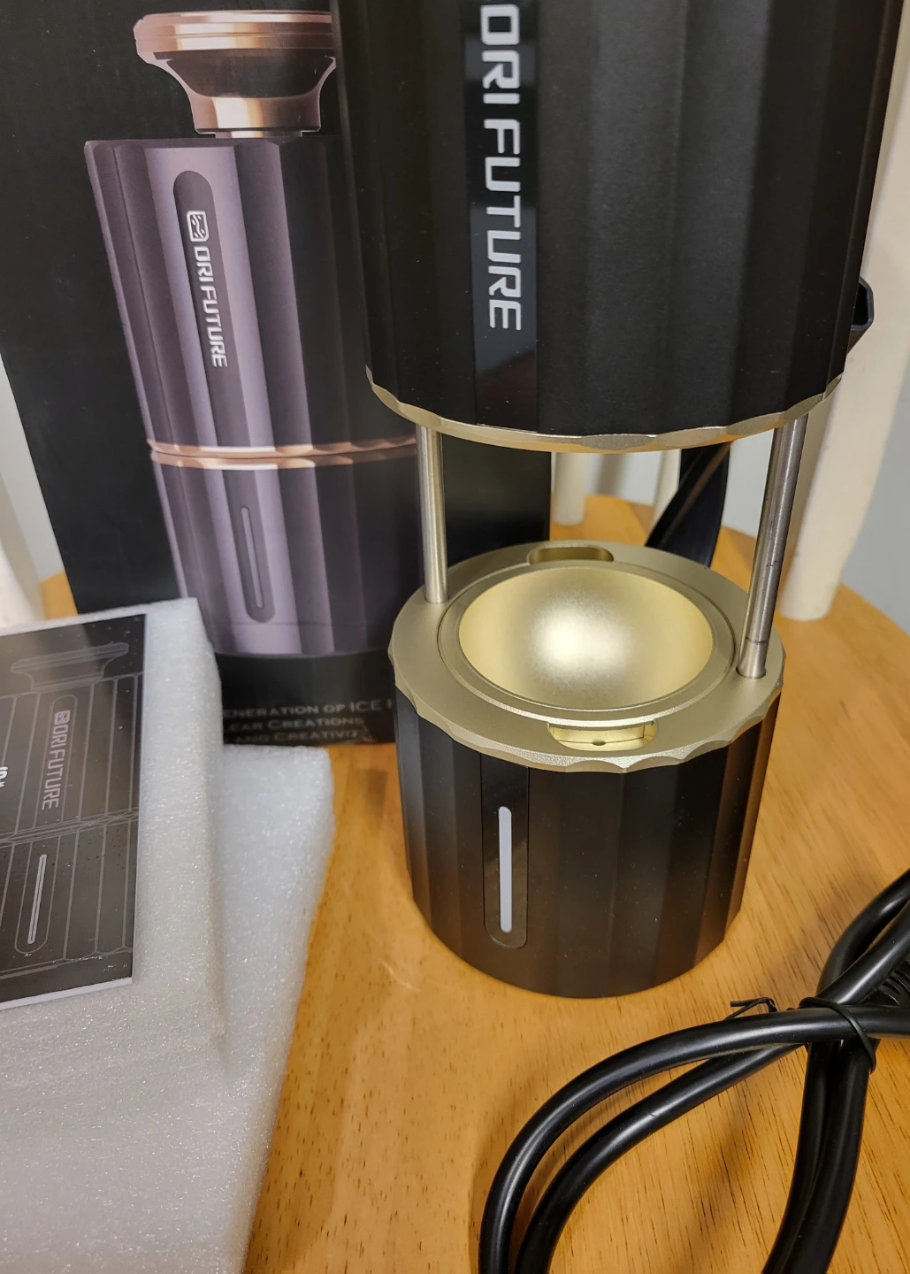 Glazer Ice Press Ori Future w/ Ball Insert / Ice Mold Bourbon - photo 3