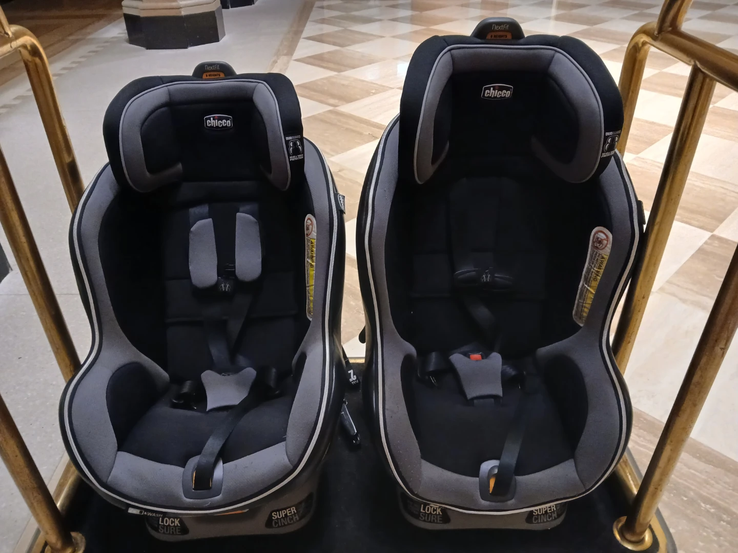 Chicco NextFit Car Seat - photo 3