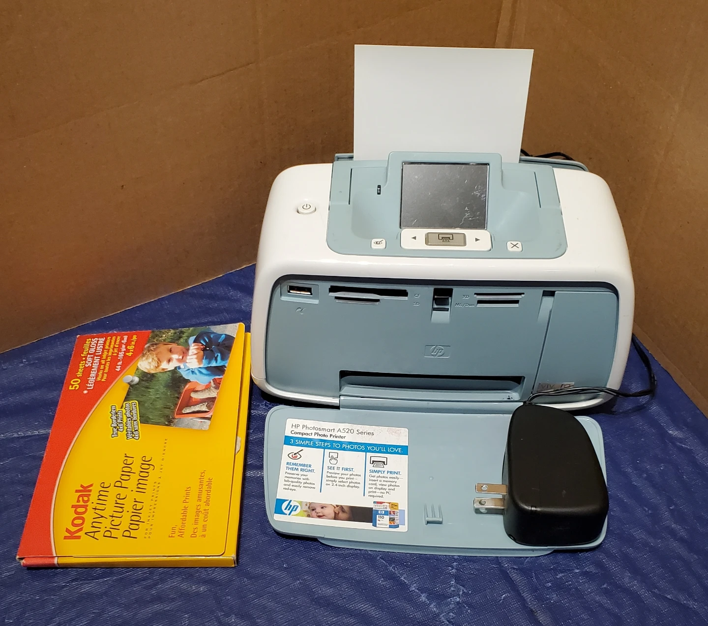 HP Photosmart A520 Compact Photo Printer