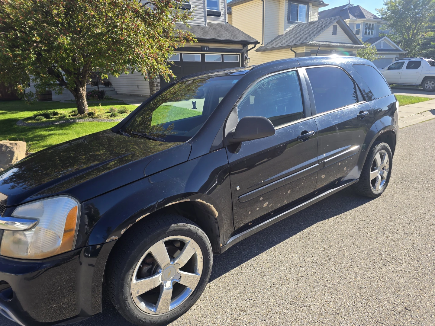 Chevrolet Equinox SUV - photo 2