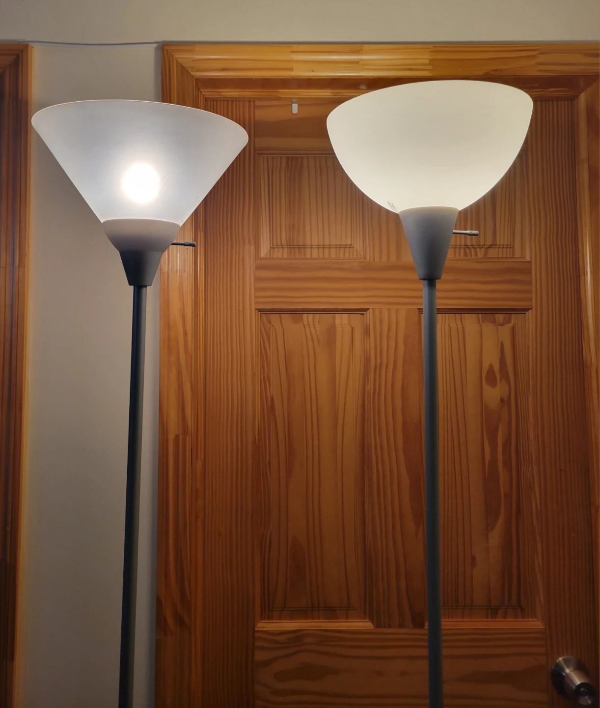 Floor lamps