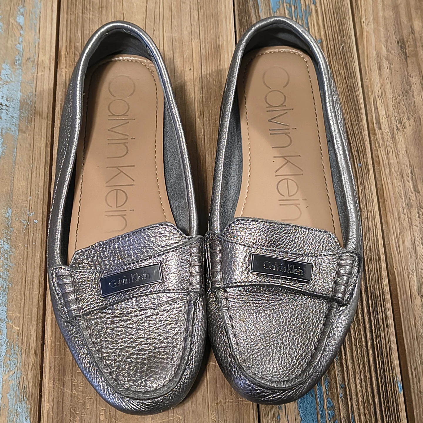 Calvin Klein Metallic Loafers Size 8.5 Womens - photo 3
