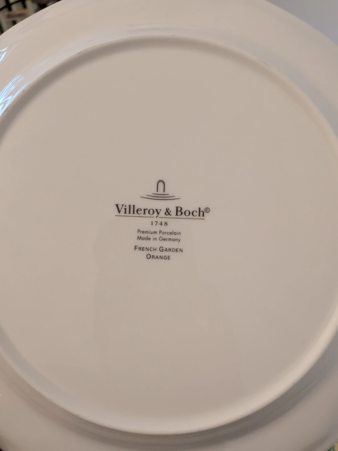 Set of 8 Dinner Plates - Botanical Garden Pattern - photo 3