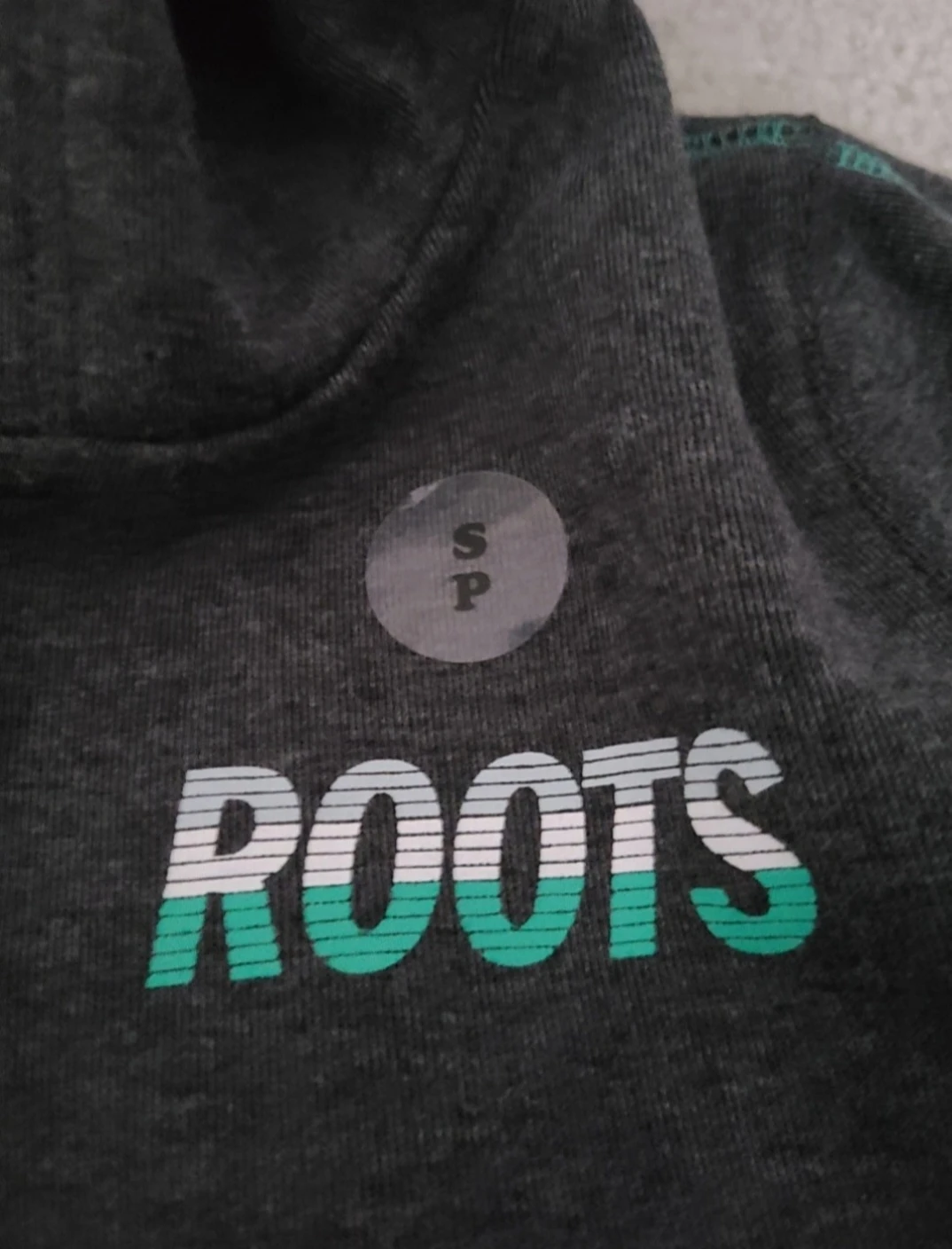 Roots Kids Full Zip Hoodie - Size Small - photo 5