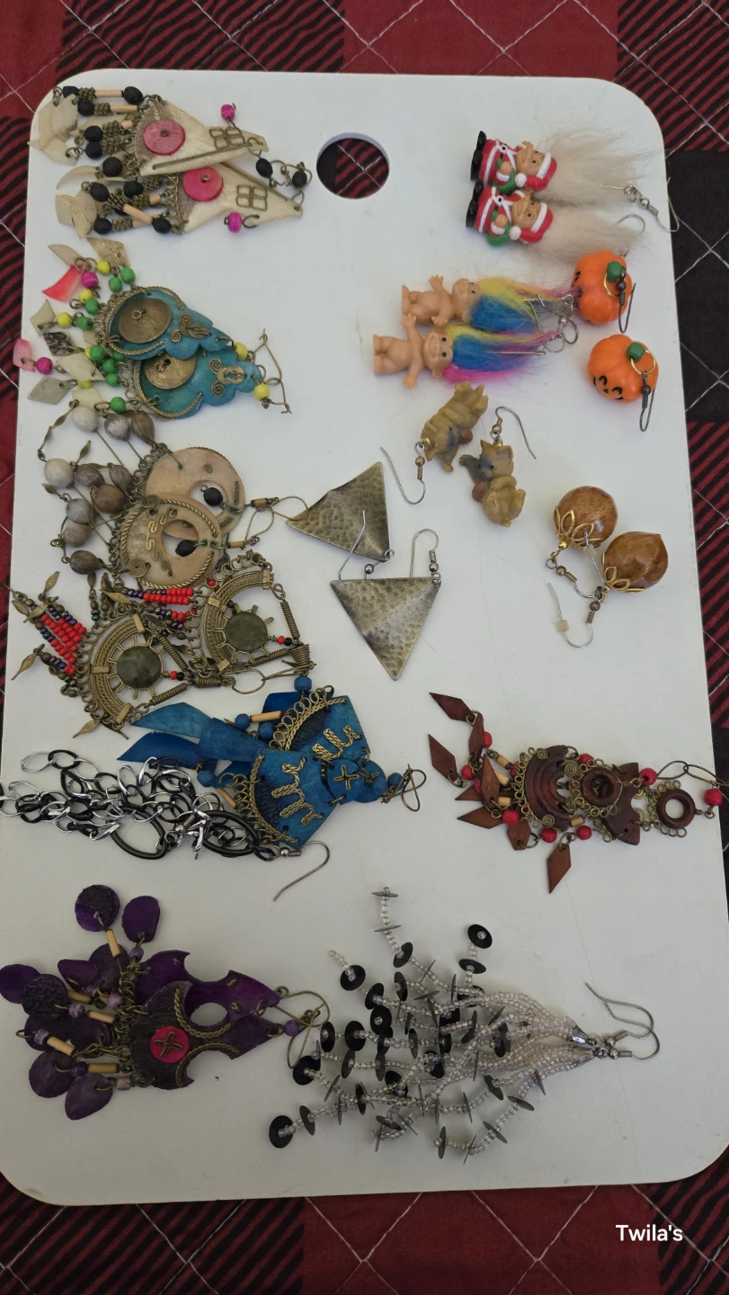 Assorted Fashion Jewelry Collection