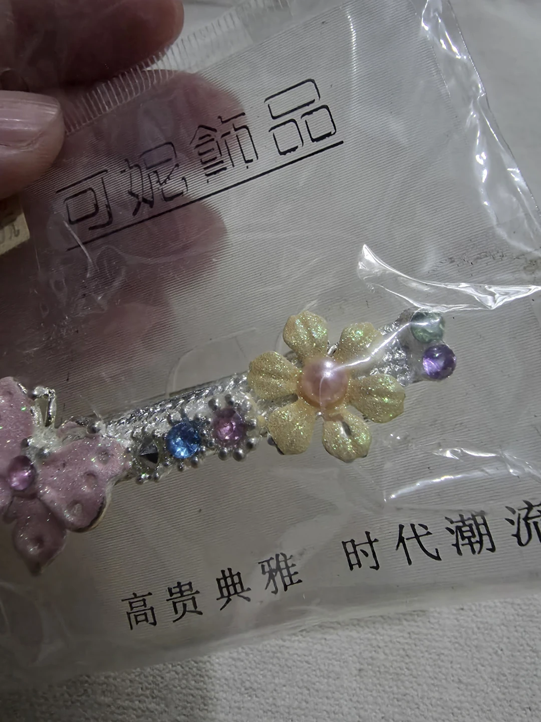 Butterfly and Flower Hair Clip 🏈 - photo 3