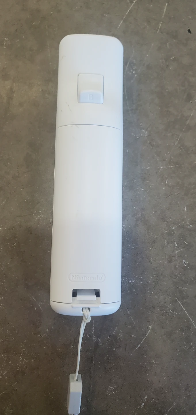 Nintendo Wii Remote Controller - photo 4