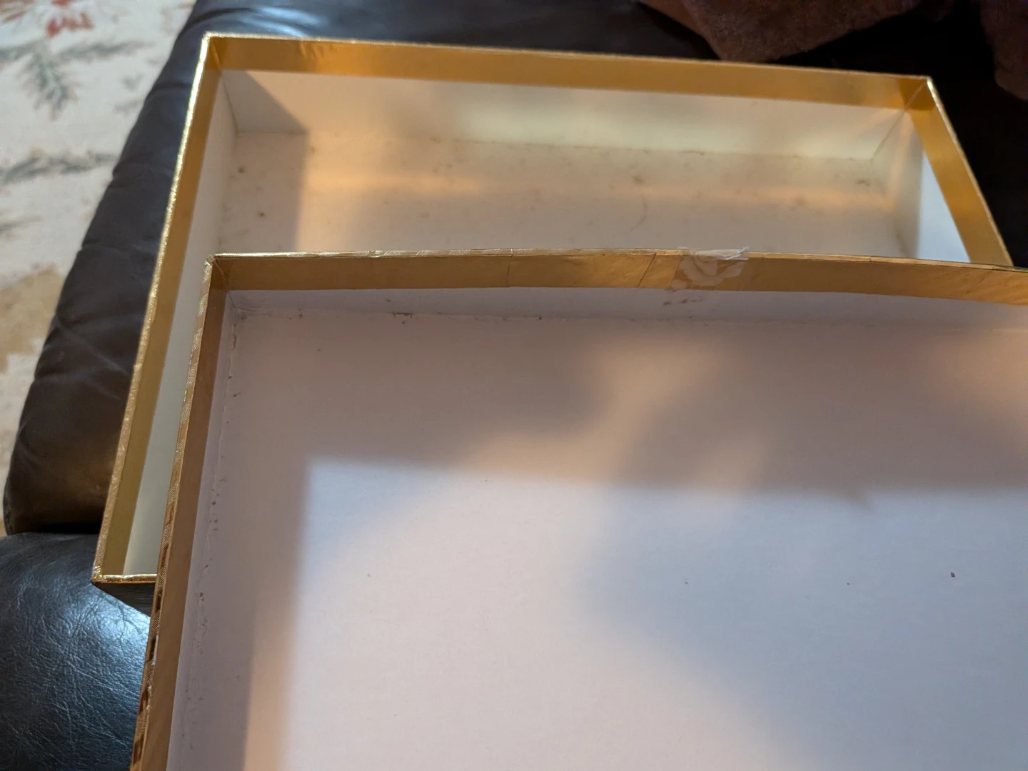 Free  🏈 Gold Strpped Gift Box  9.8 inch  X  7.1 inch - photo 5