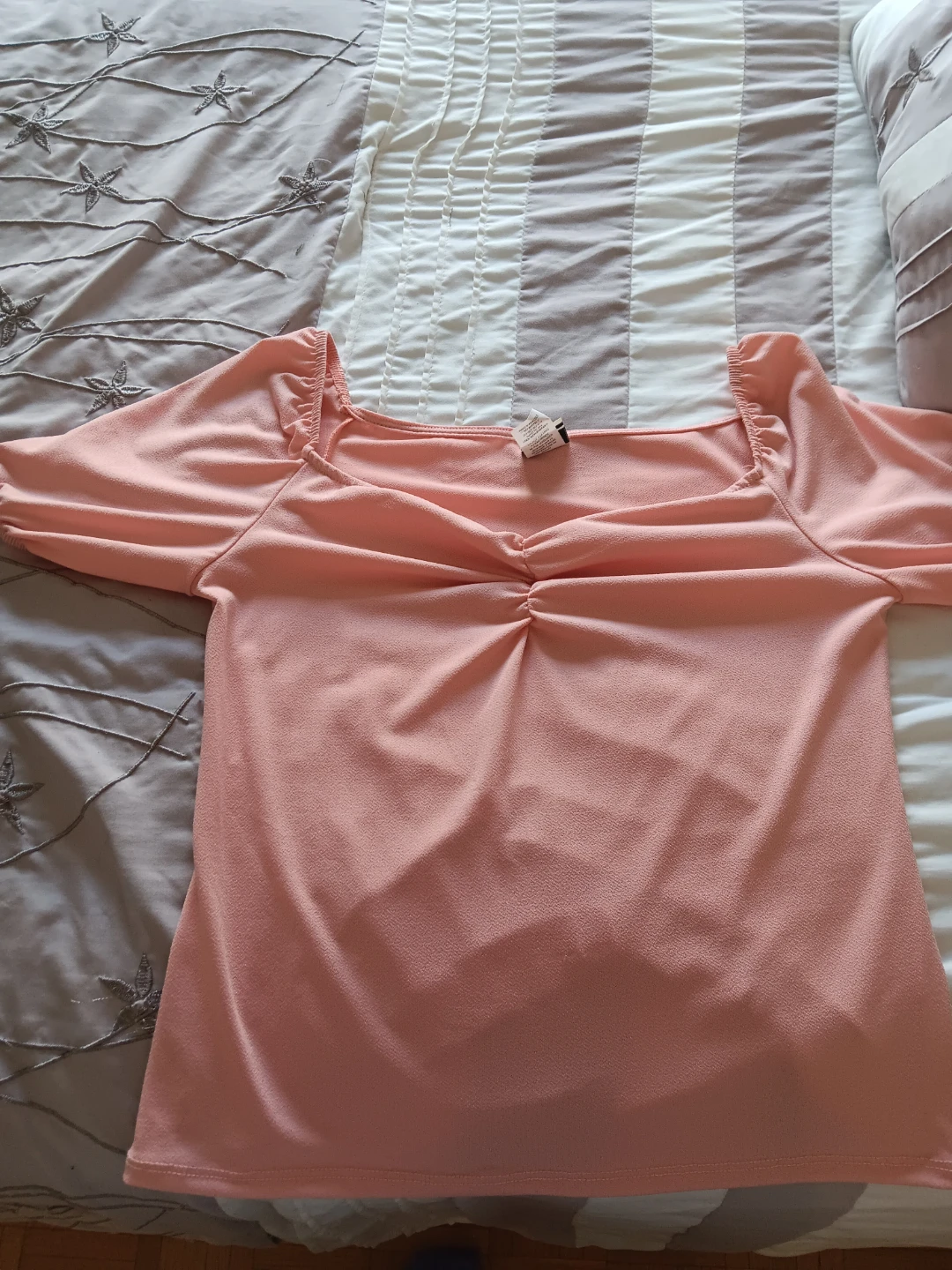 WRAPPER - Pink square-neck top