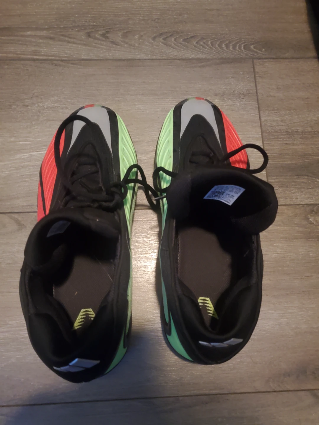 Adidas Basketball Shoes size 8 men's slightly used.