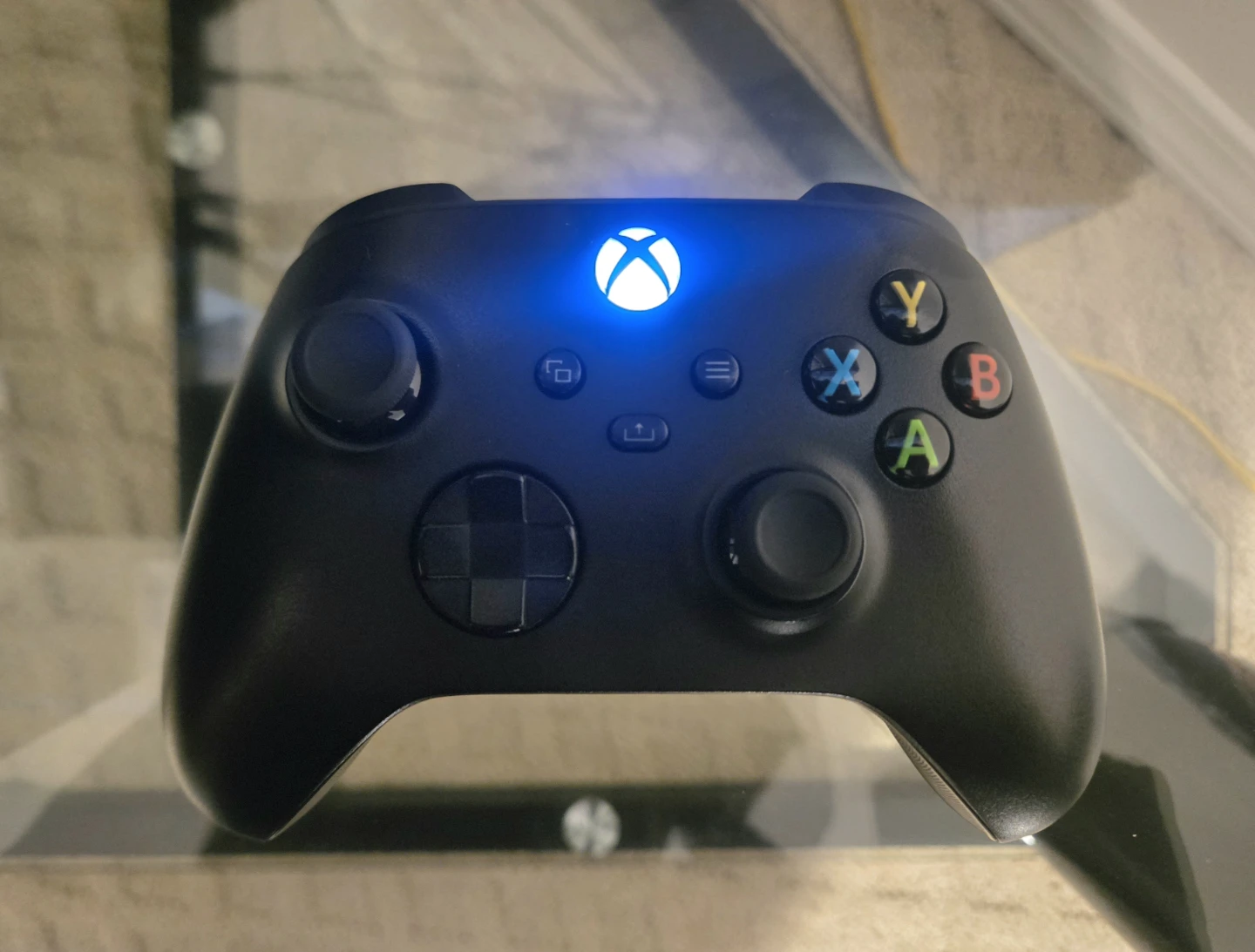 Xbox Series X 1TB + Assassin's Creed Valhalla - photo 5