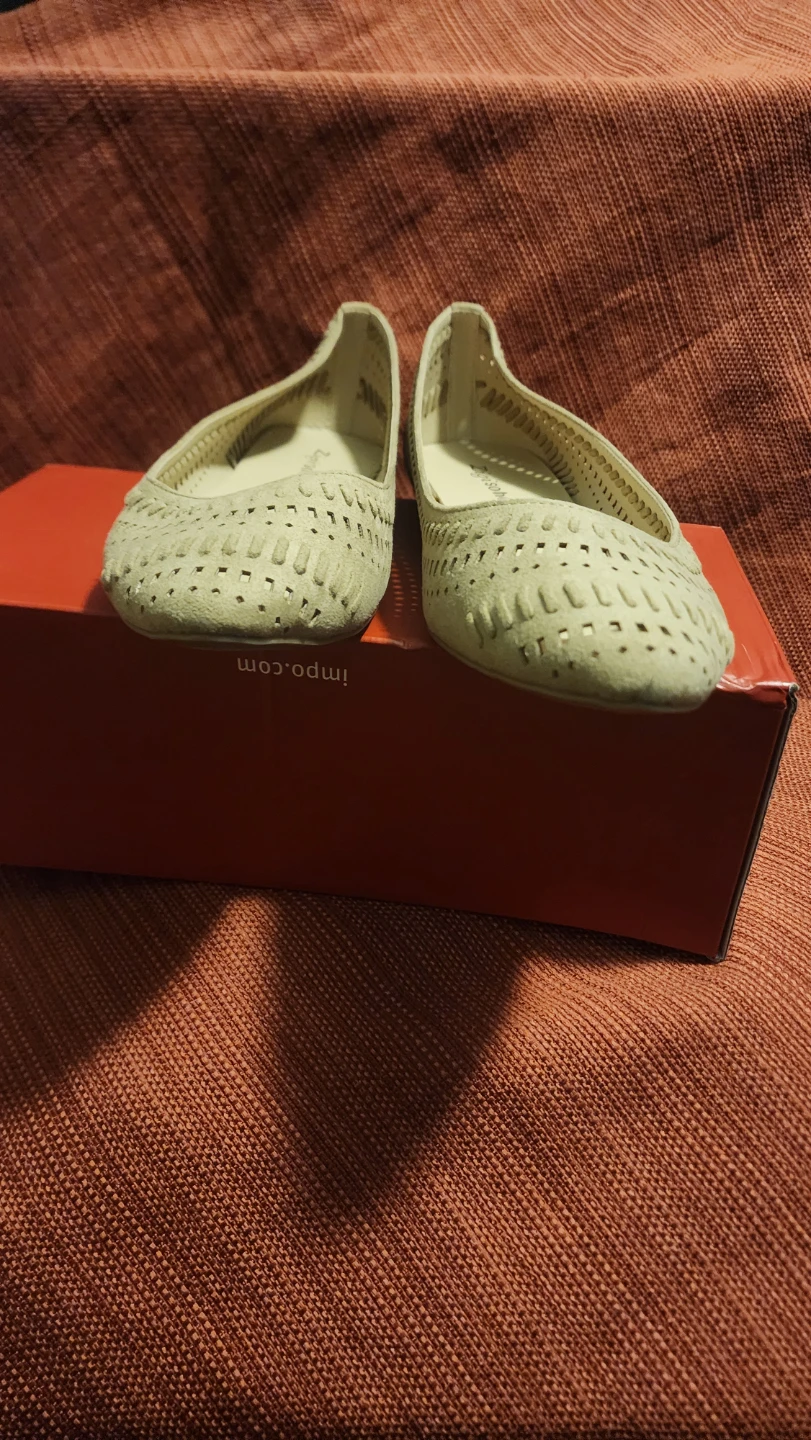 Zigi Soho Tan Laser-Cut Flat Shoes - photo 3