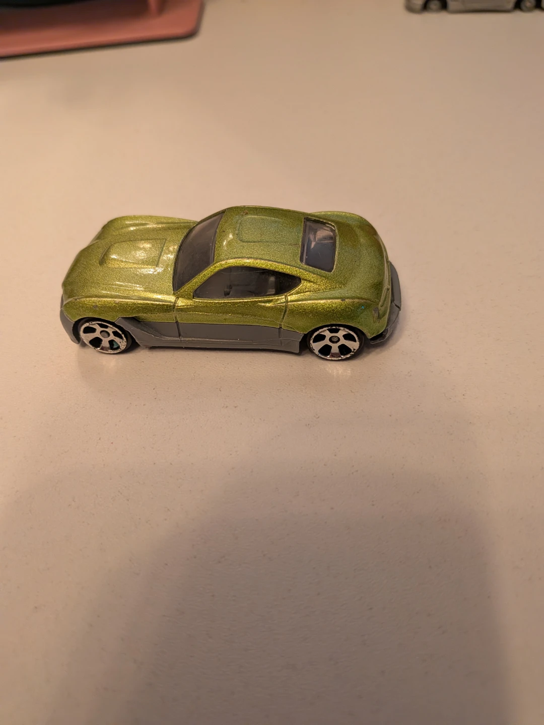 Green Hot Wheels die-cast toy car - photo 2