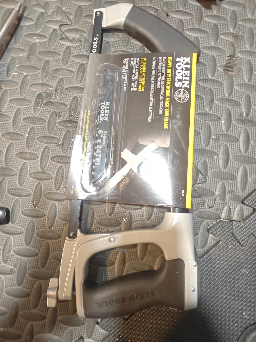 Klein Tools 702-12 High-Tension Hacksaw - photo 2