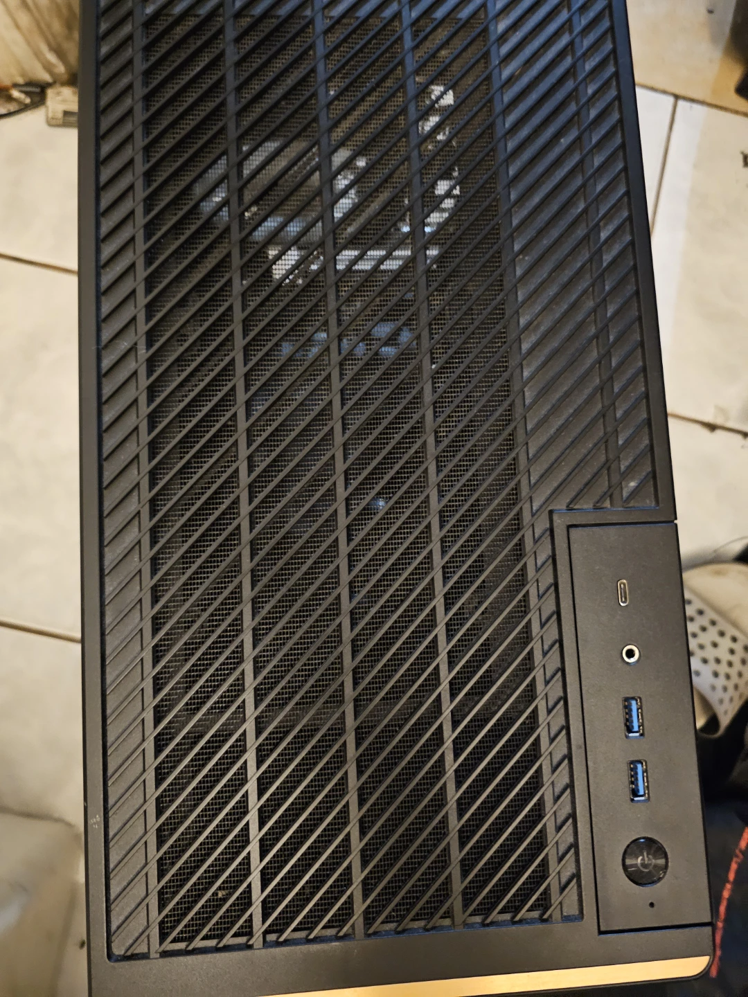 InWin Computer Case - photo 5