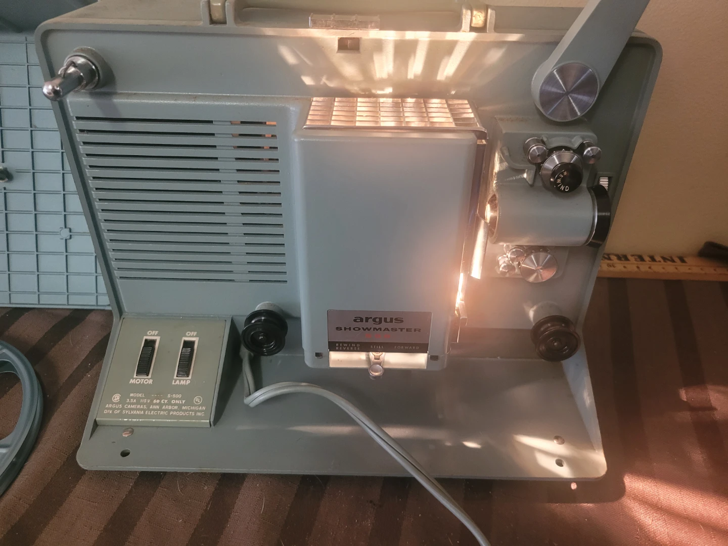 Argus Showmaster S-500 Film Projector - photo 2