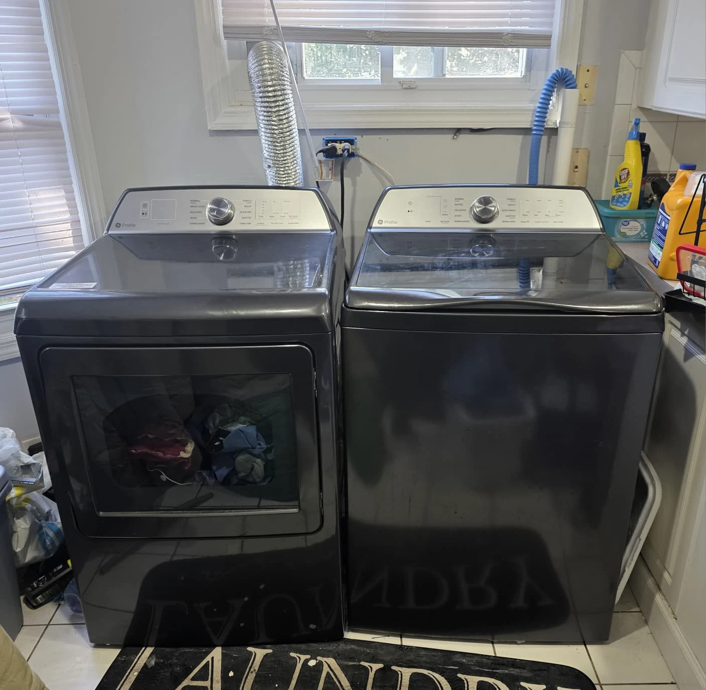 GE Profile Washer and Gas Dryer Set