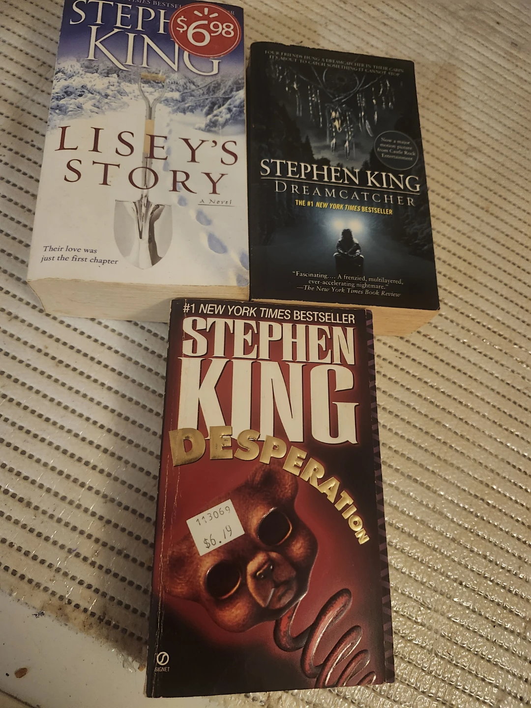 3 Stephen King Novels