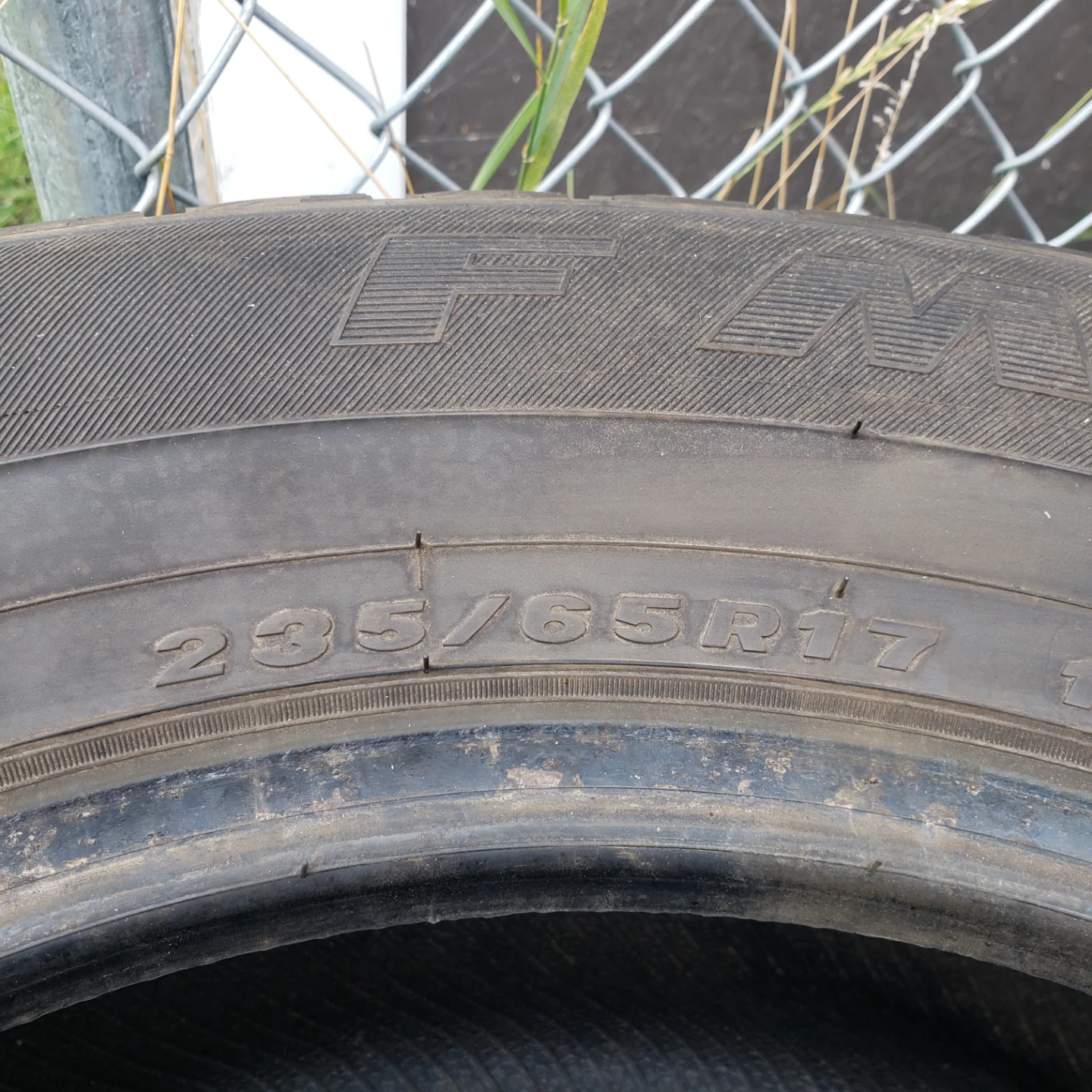 235/65/17 winter tires - photo 3