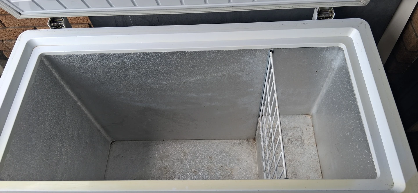 Danby chest freezer - photo 4