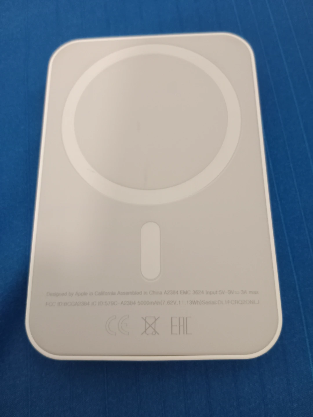 Apple MagSafe Battery Pack A2384 - photo 2