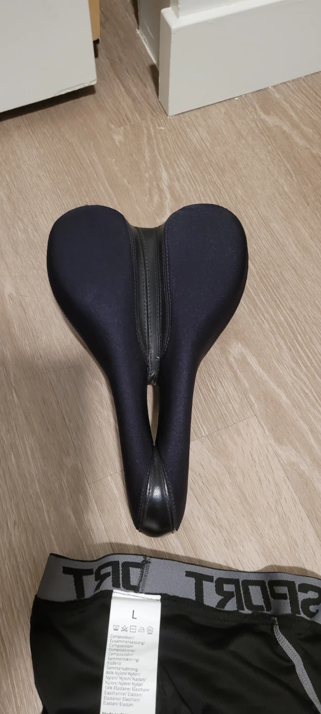 Cycling items and snow slide - photo 4