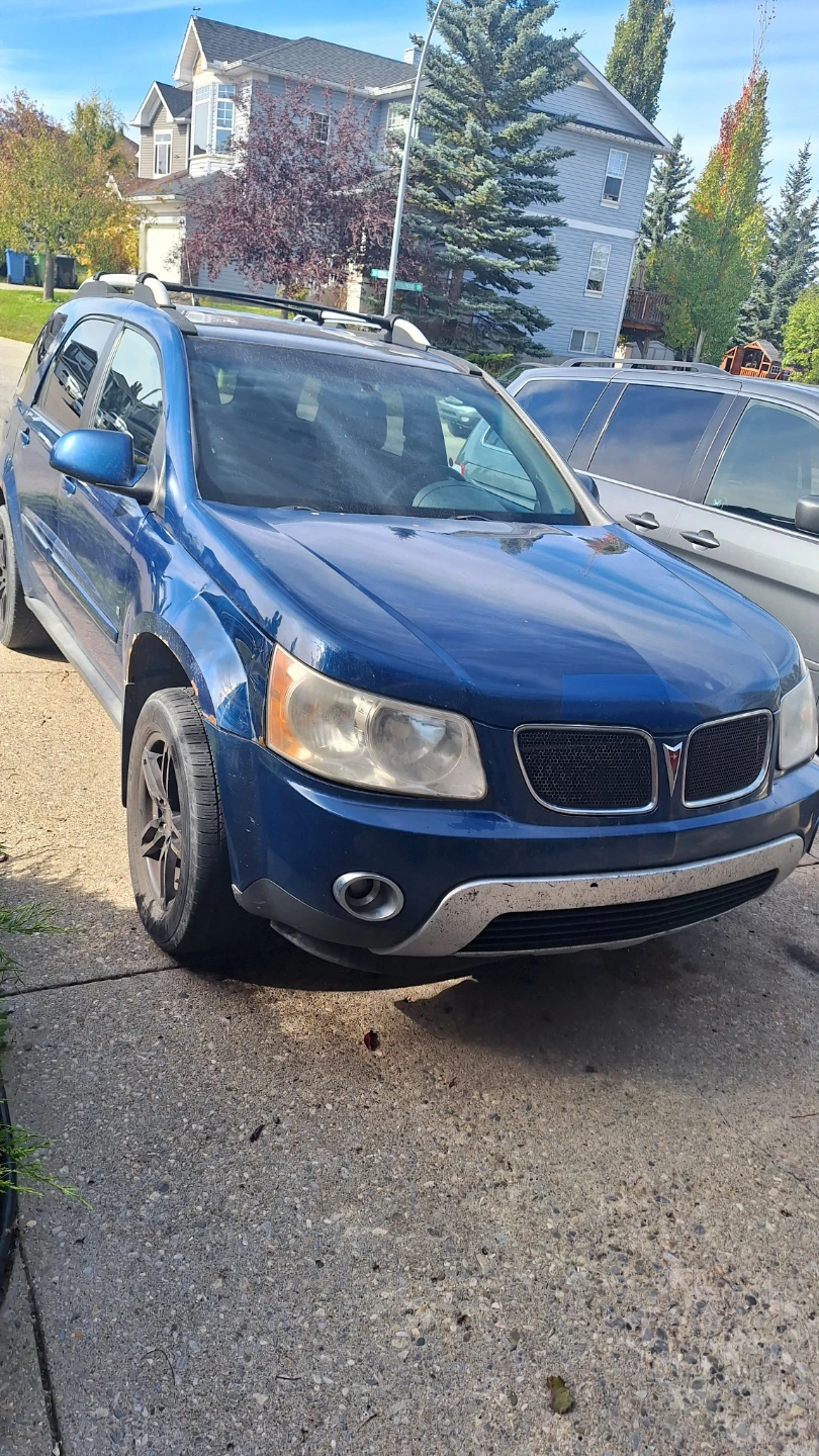 Pontiac Torrent SUV - photo 2
