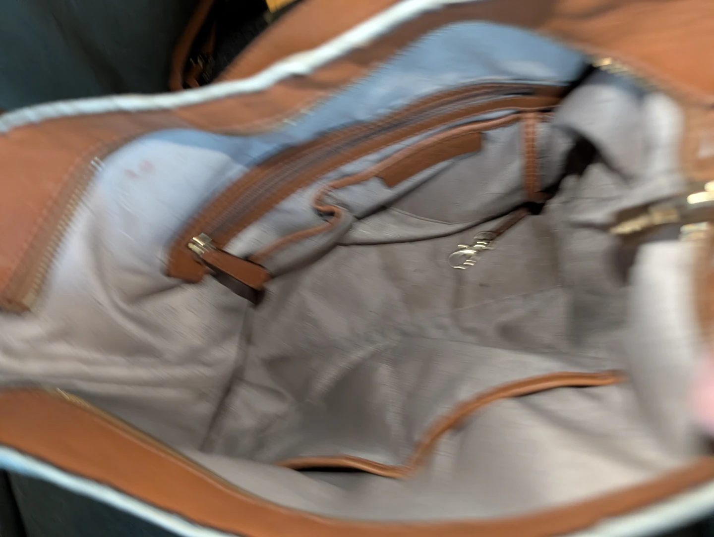 Michael Kors signature hobo shoulder bag - photo 2