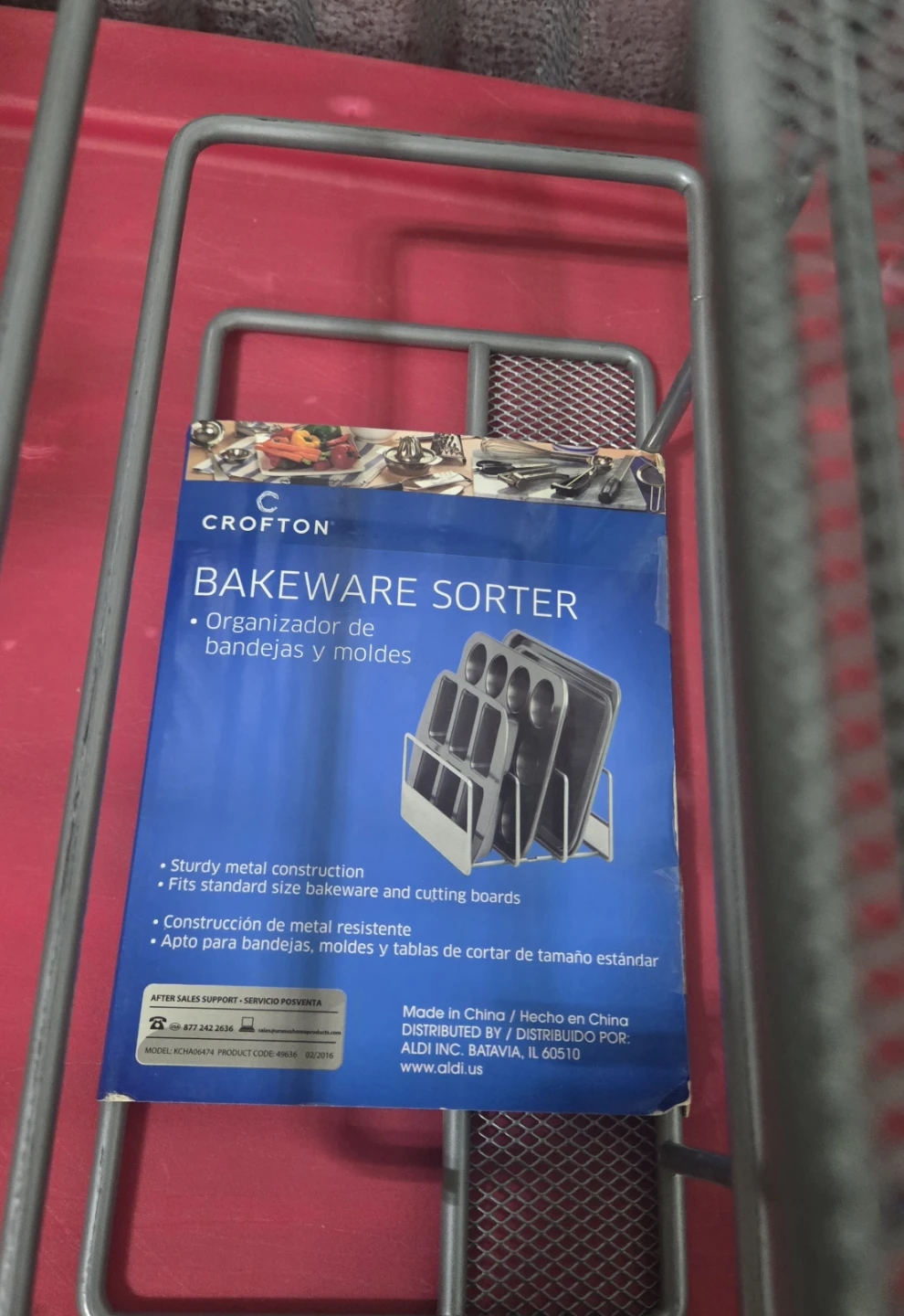 New Crofton Bakeware Metal Sorter