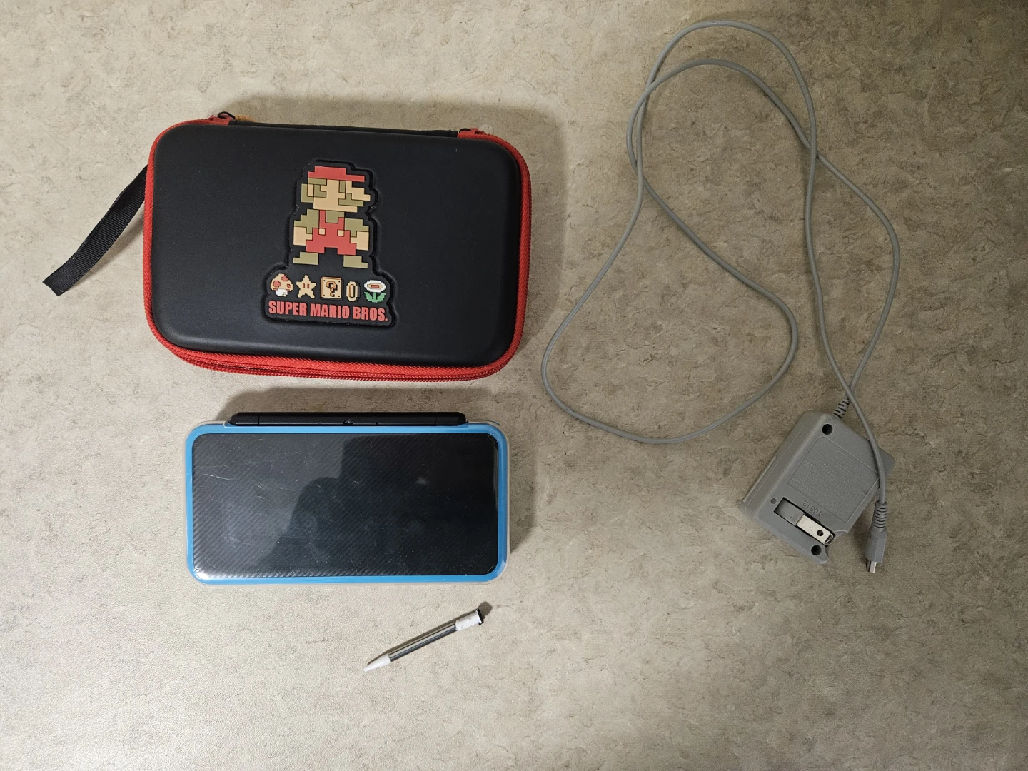 Modded Nintendo 2DS XL - 400gb - photo 4