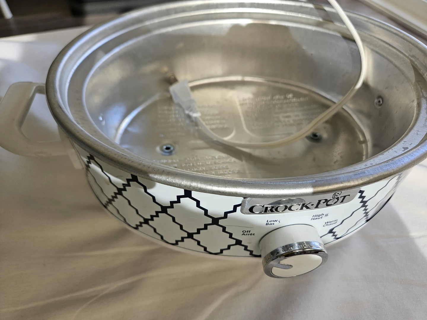 *** Price  Drop  Crock Pot 2.5 quart $11