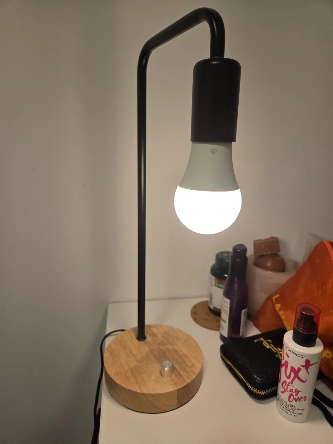 Modern Desk Lamp with Wood Base - photo 5