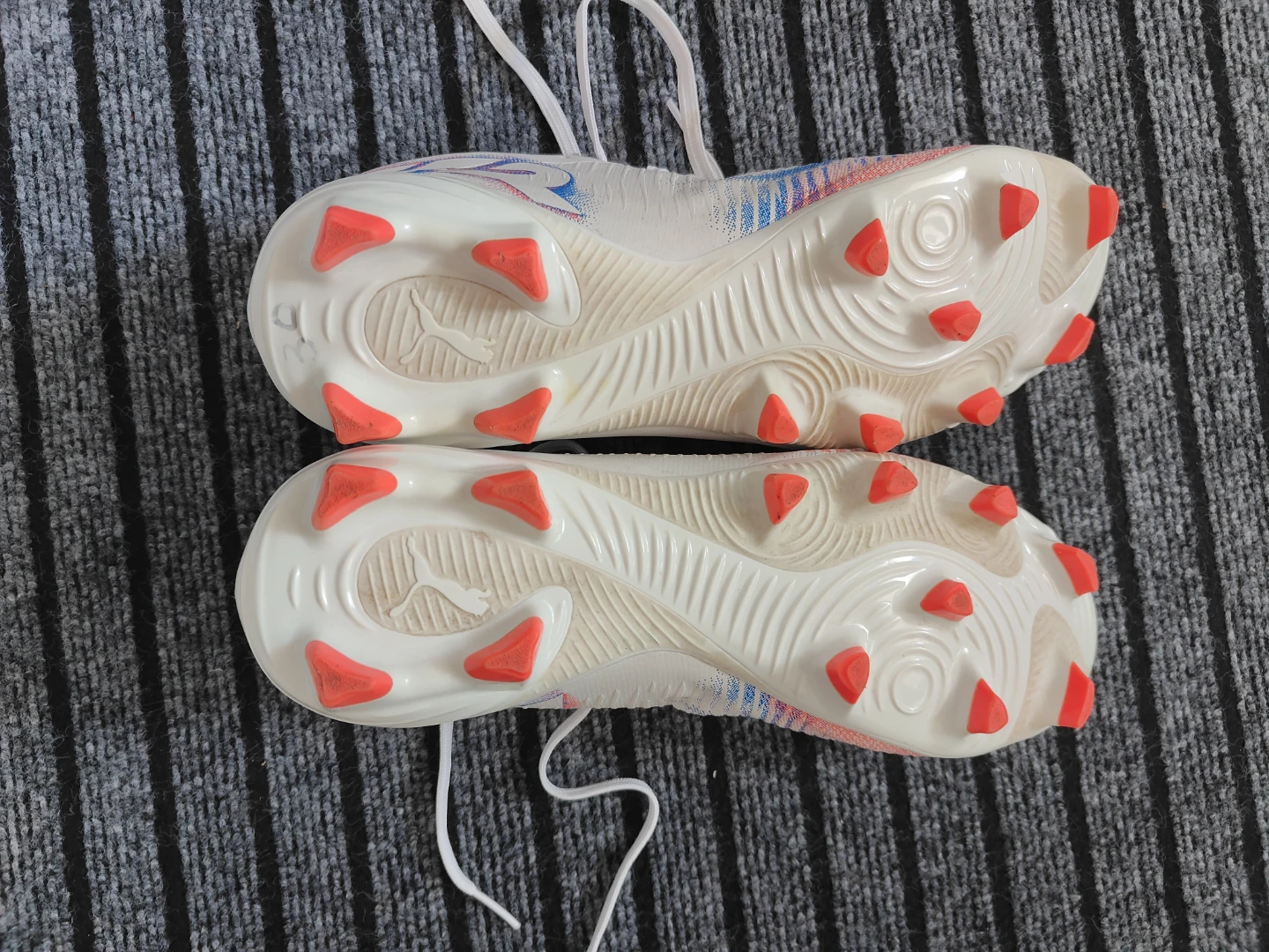 Puma Future Soccer Cleats - photo 4