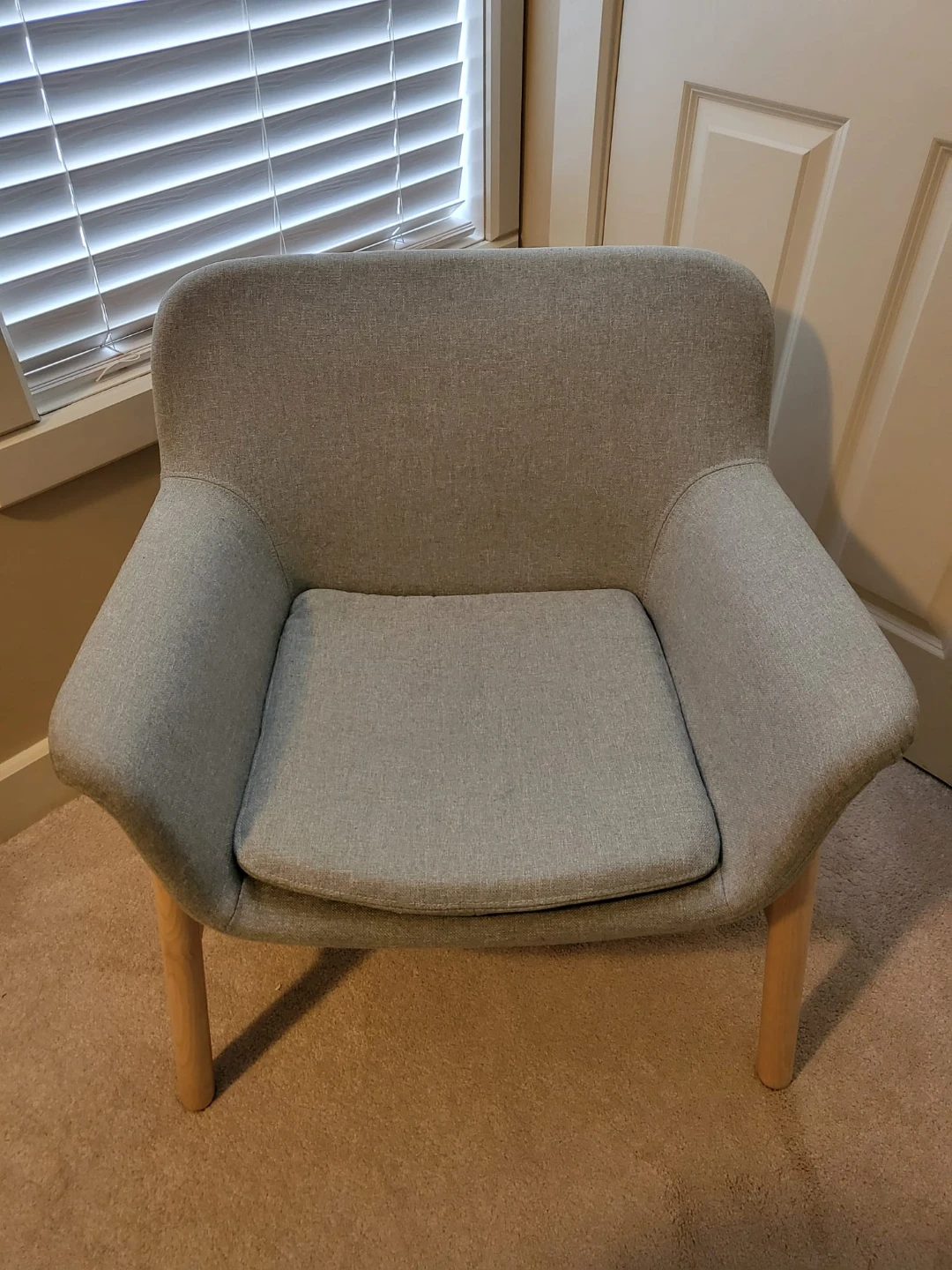 Modern Grey Fabric Accent Chair - photo 3