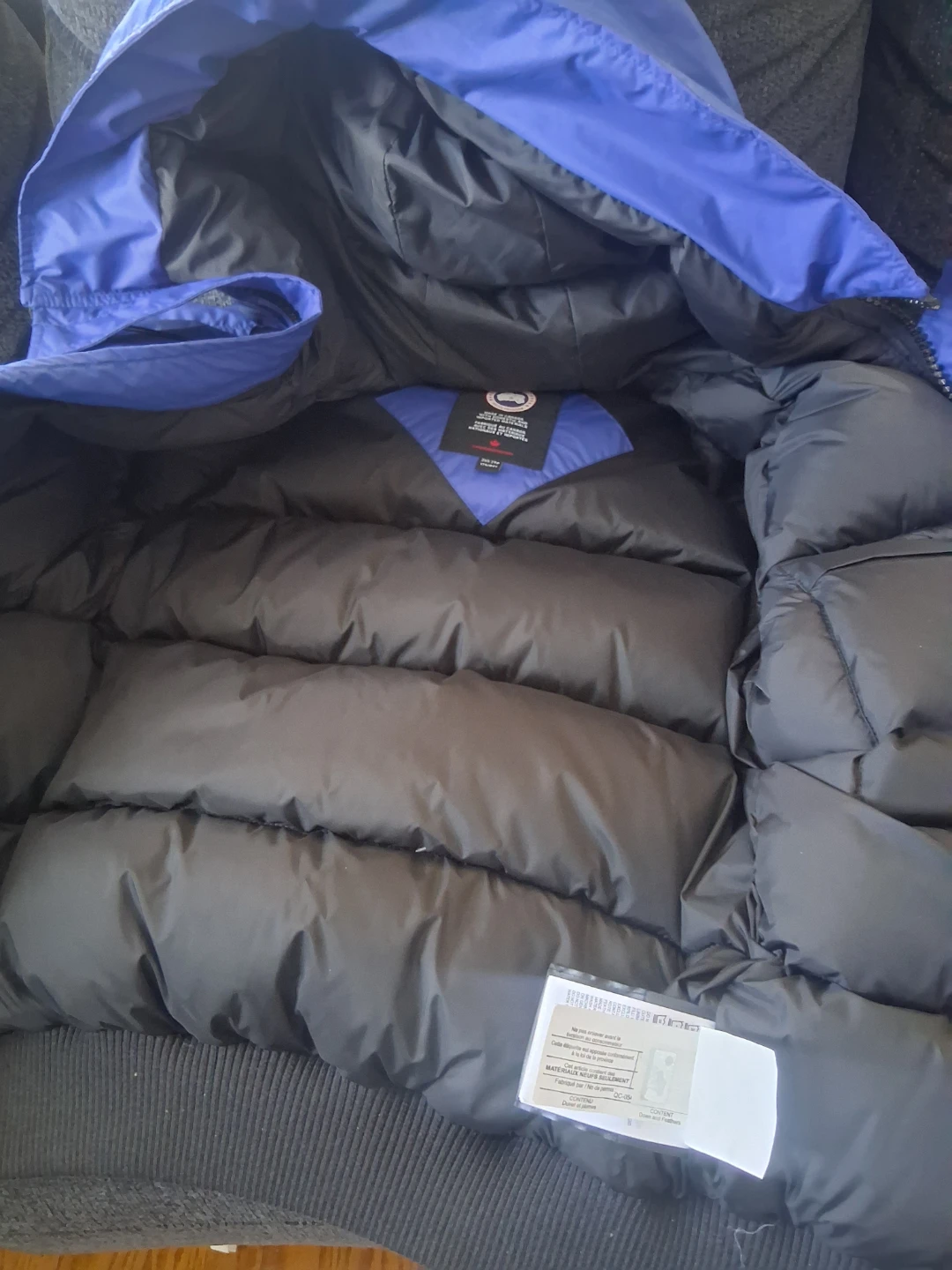 Canada Goose Down Parka - Blue size 2XS . 14-16 youth - photo 2