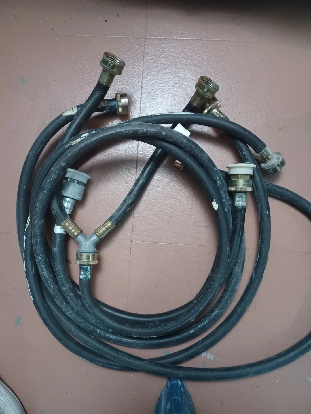 Washing Machine Y-Connector Inlet Hose Set of  4 - photo 2