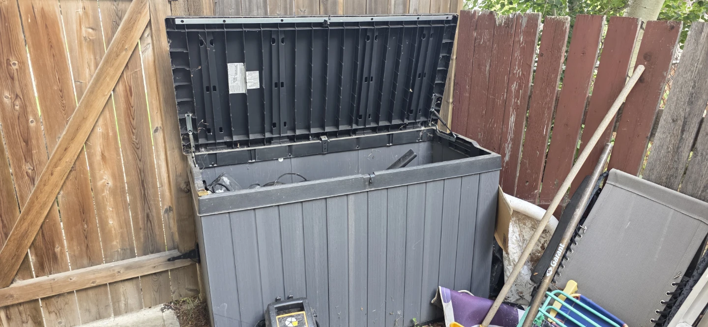 Suncast Resin Outdoor Storage Deck Box