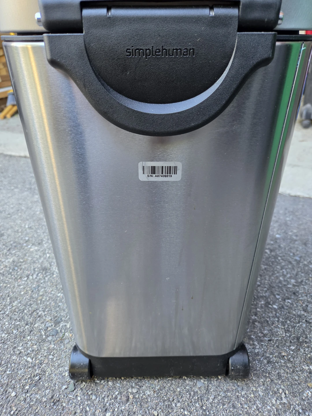 simplehuman Pet Food Storage Bin - photo 3
