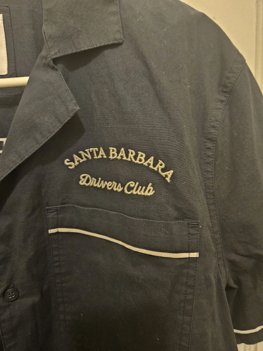 Hollister Santa Barbara Drivers Club Short Sleeve Shirt Size S - photo 2