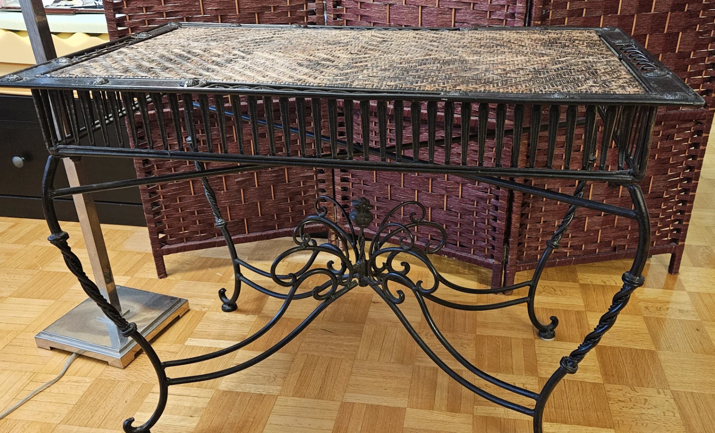 Side Table - photo 2