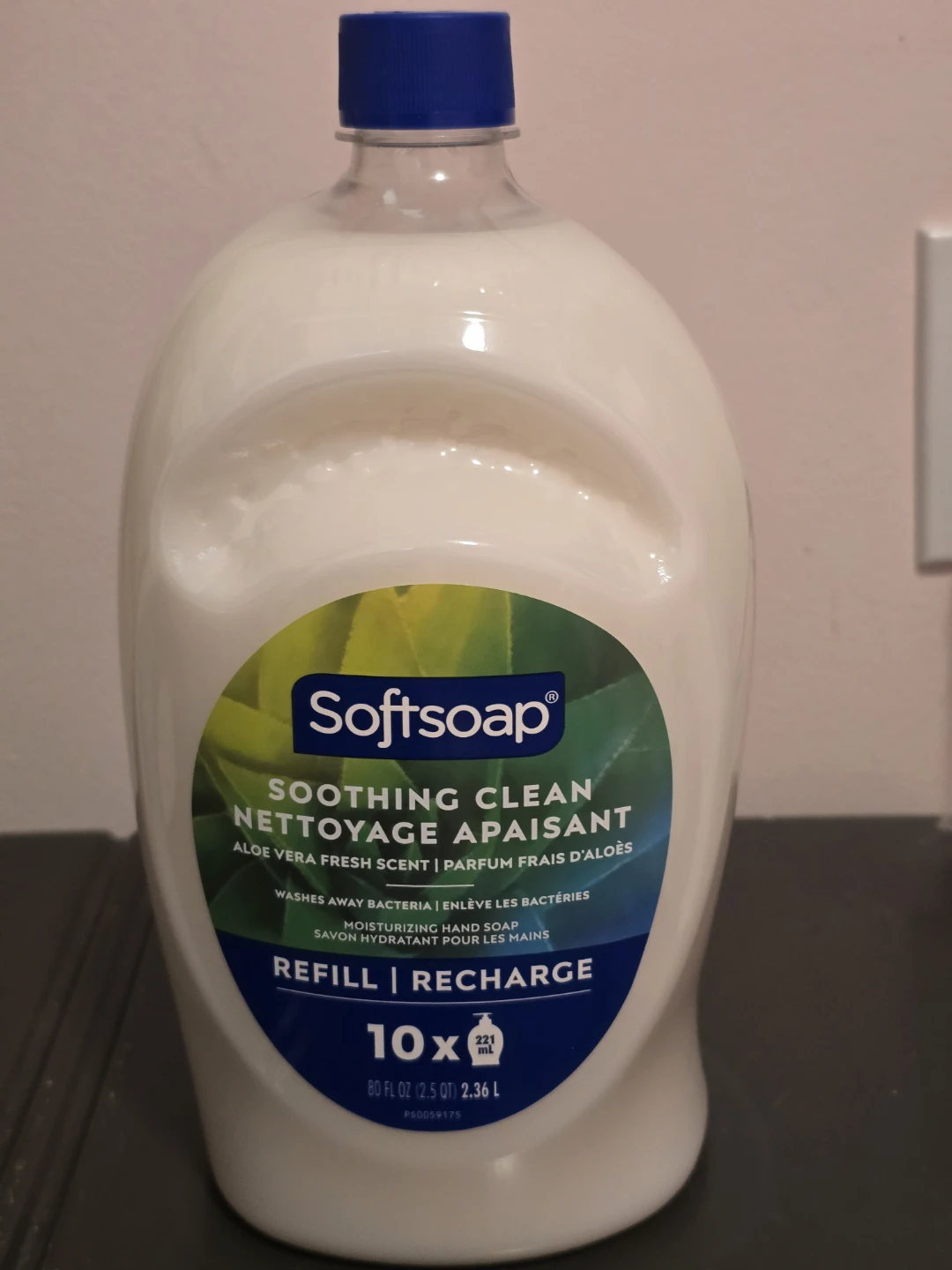 Paste ,mouthwash ,handsome, brush covers - photo 3