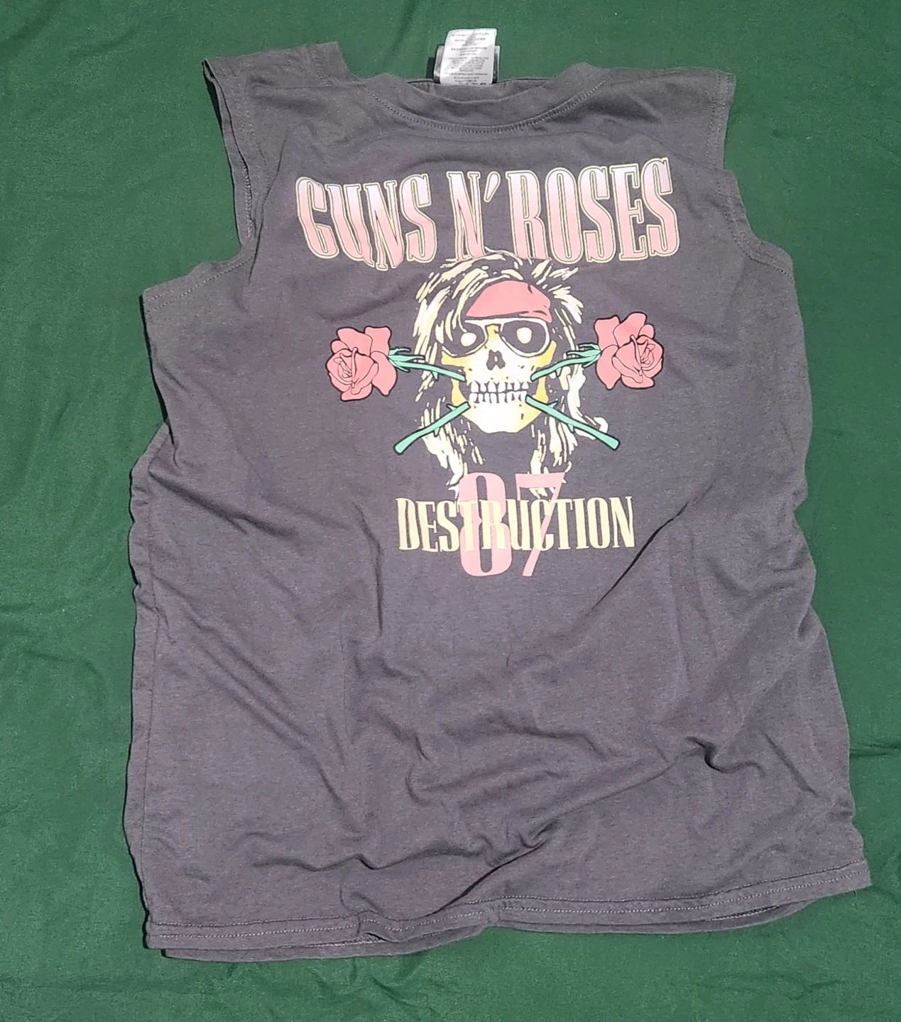 Small Guns N Roses Tee