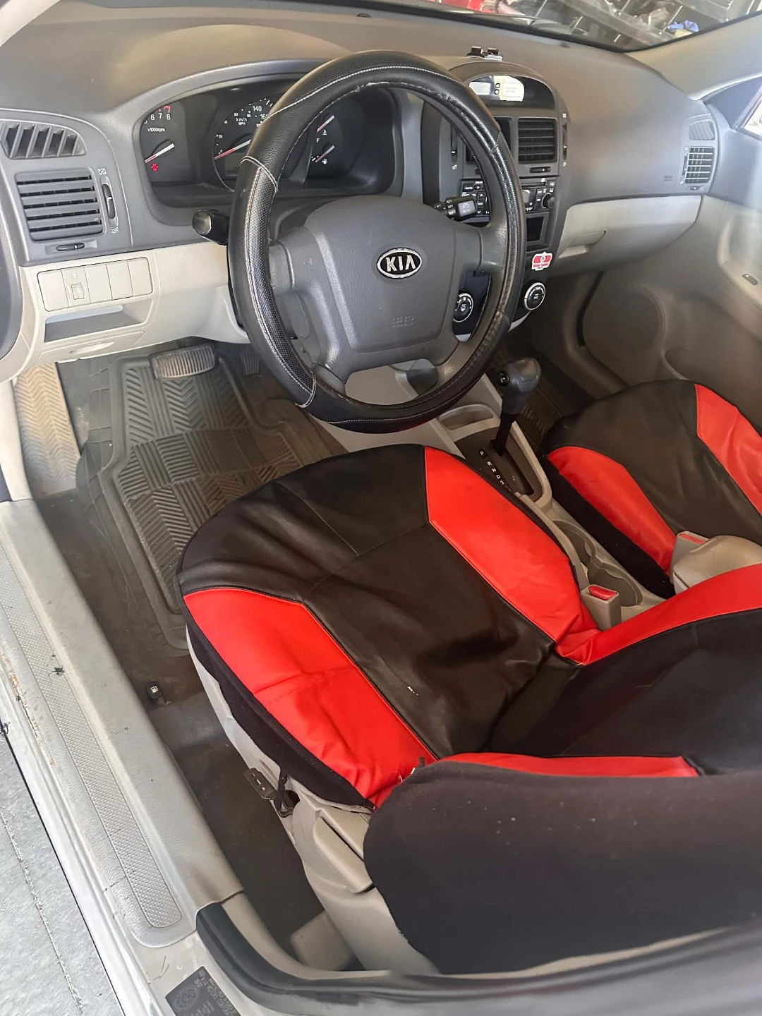 Kia Spectra SX - photo 3
